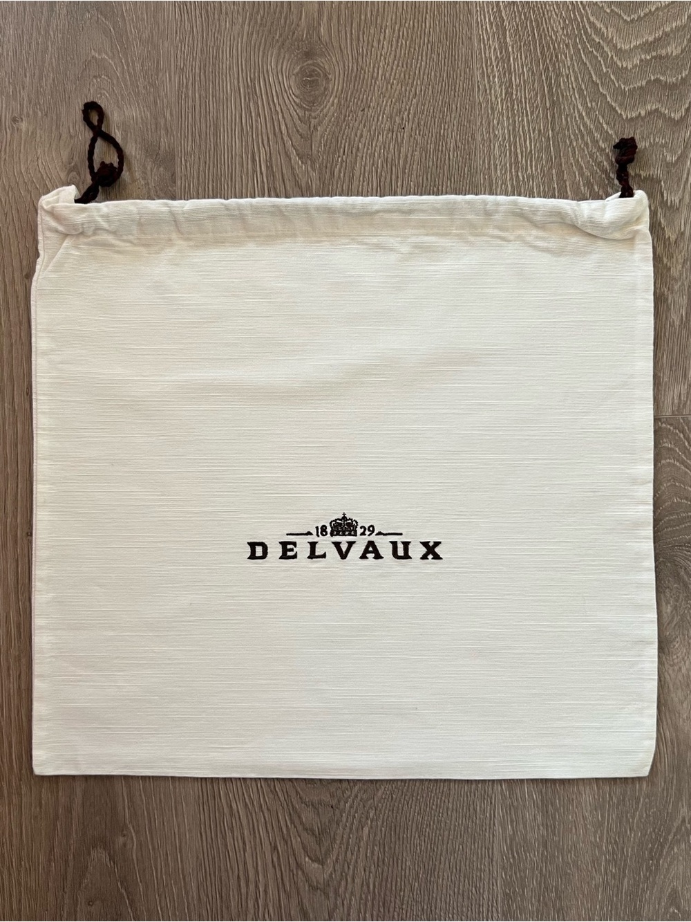 Delvaux dust bag (C575)